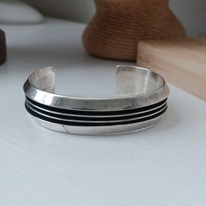 Tom Hawk Navajo Sterling Silver Tribal Open Cuff Vintage Bracelet